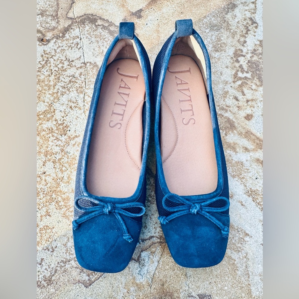 Eric Javits Women's Parris Navy Leather Ballet Flat 🥿 Size 7🥿 Navy Blue - Picture 2 of 11